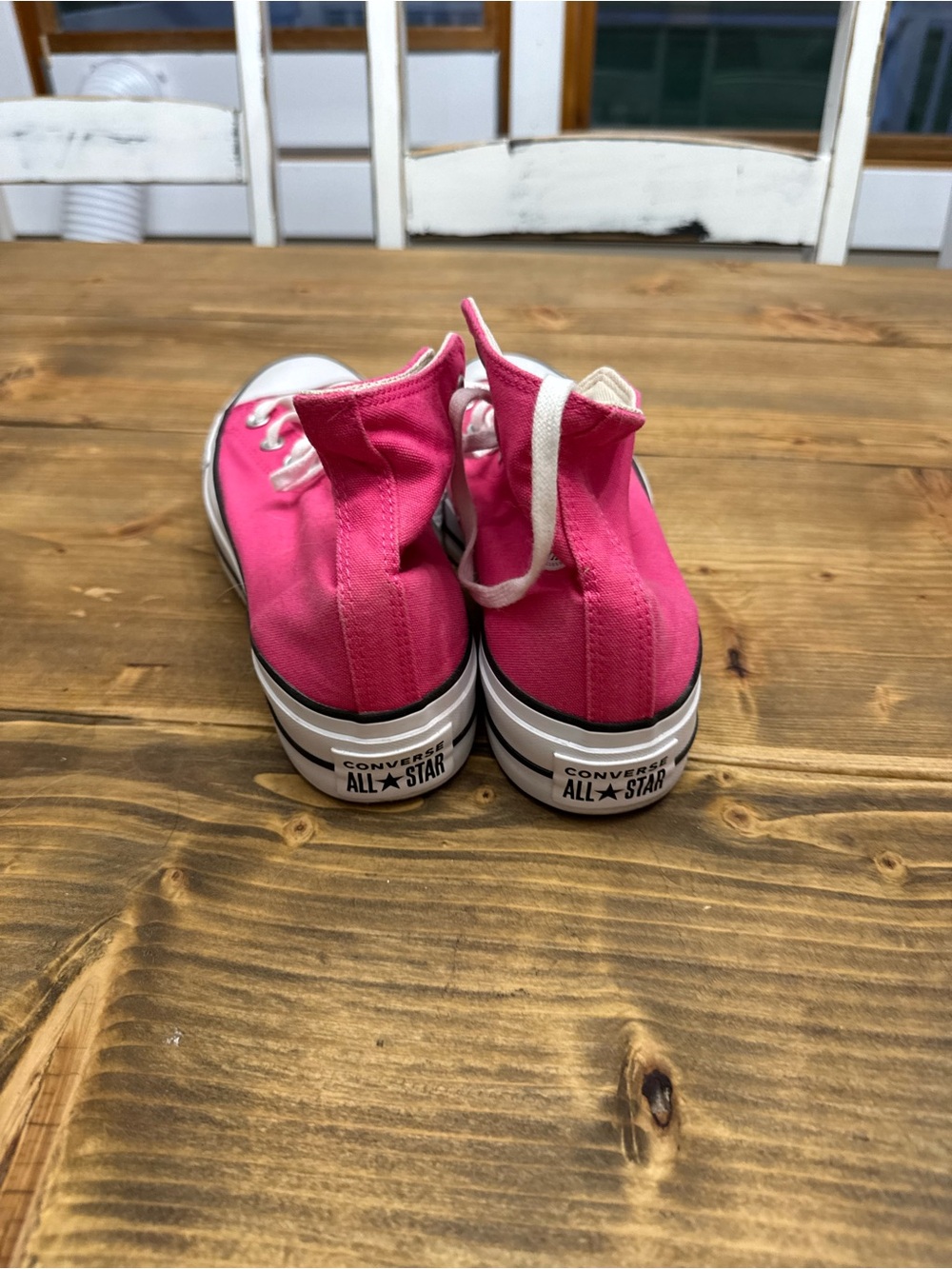 Pink converse - Picture 7 of 7
